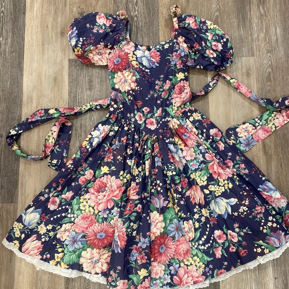 None Dresses & Skirts - Vintage 90s Floral Puff-Sleeve Dress with Sash Garden Party